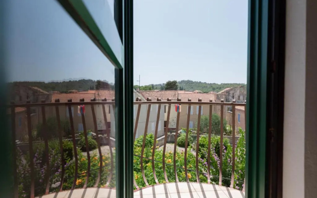 Charming 1-bedroom Apartment Sonia, Sleeps 4