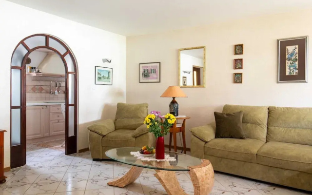 Spacious Holiday Home in Verteneglio
