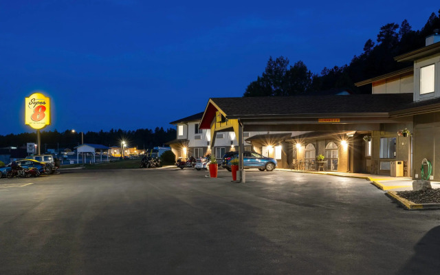 Super 8 by Wyndham Custer/Crazy Horse Area