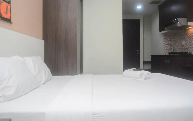 Homey And Minimalist Studio Grand Dhika City Apartment