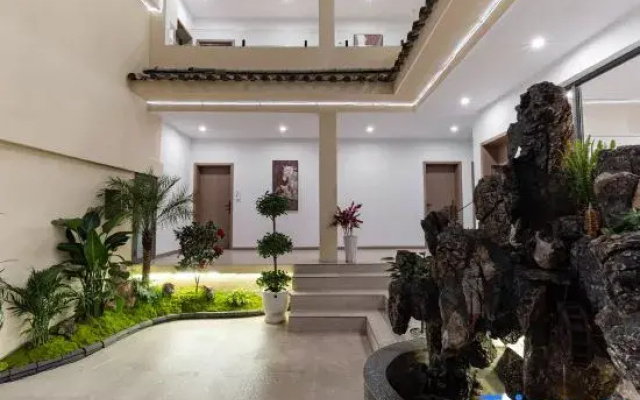 Rustlux LAN XUN · Snow Mountain View Garden Courtyard Designer Meisu
