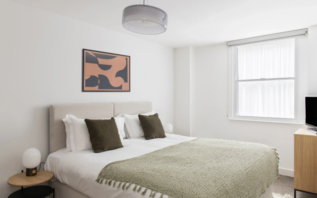 SACO Manchester - Piccadilly Place