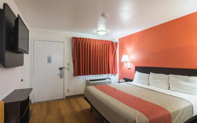 Motel 6 – Pecos, TX