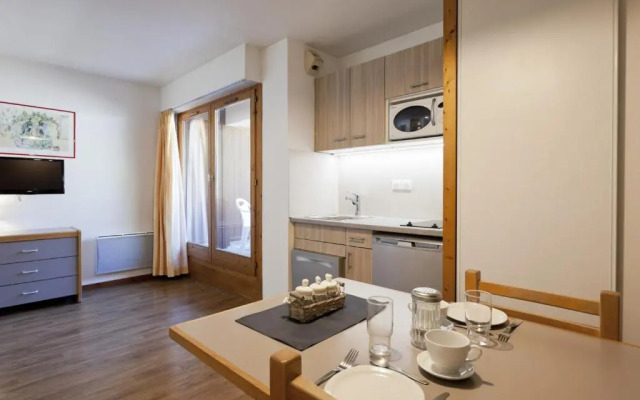 Appartement Brides-les-Bains, 1 pièce, 4 personnes - FR-1-512-136
