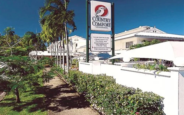 Country Comfort Sunlodge