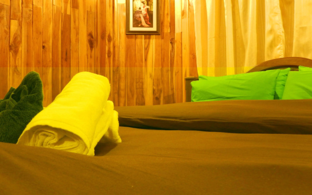 Ruean Vana Resort