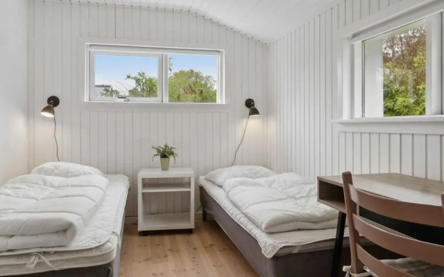 5 Star Holiday Home in Dronningmolle