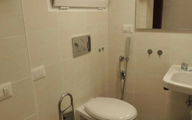 Lb&B Short Stay (Adults Only)