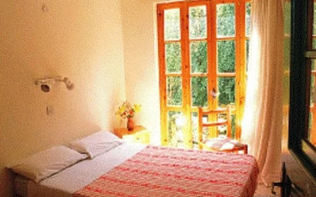 Antonys Garden House