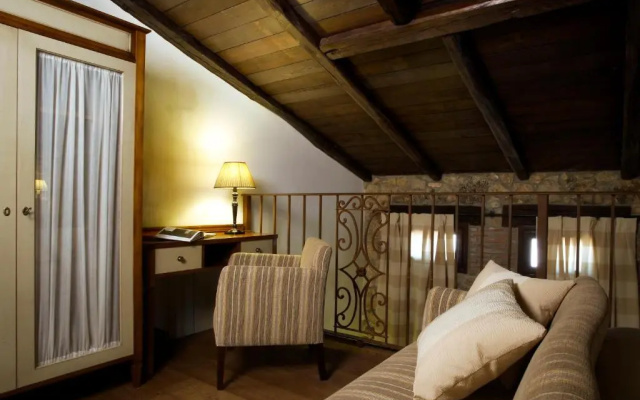 Hotel Rural Los Anades