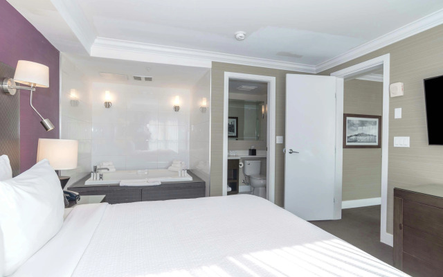 Sandman Signature Kamloops Hotel