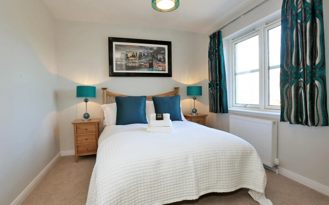 Bright Birchlee Home in Inverurie, Scotland