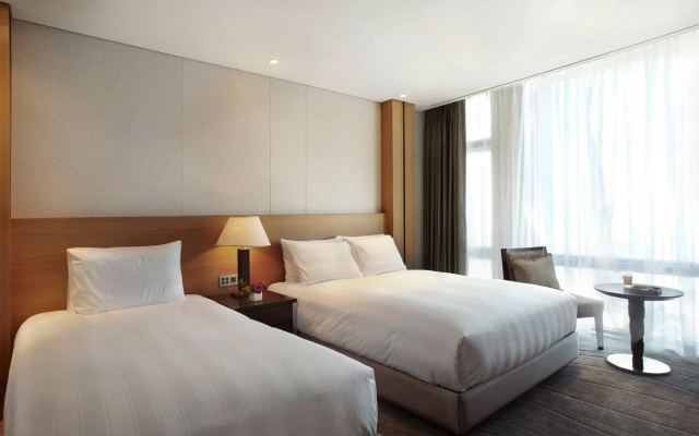 Lotte City Hotel Jeju Airport