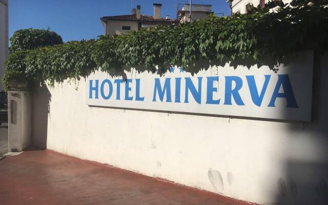 Отель Minerva Италия, Порденоне - отзывы, цены и фото номеров - забронировать отель Minerva онлайн вид на фасад