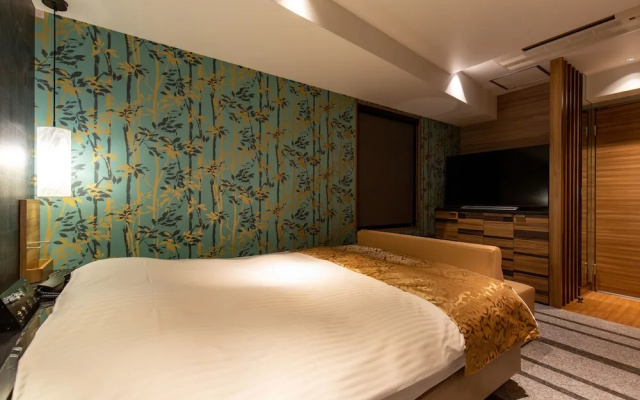 HOTEL KARUTA - Adults Only