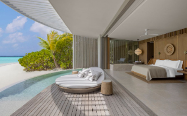 The Ritz-Carlton Maldives, Fari Islands