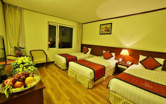 Sunny 3 Hotel