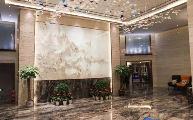 Longxiang International Hotel（Wanda Plaza Branch）