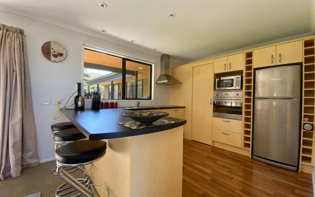 11 Forest View Cl
