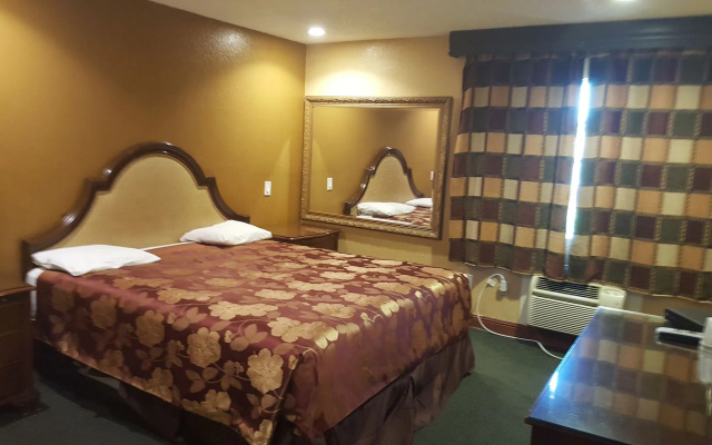 Central Inn Motel on 41 Street