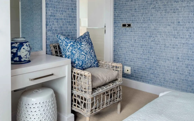 Le Paradis Penthouse Apartment