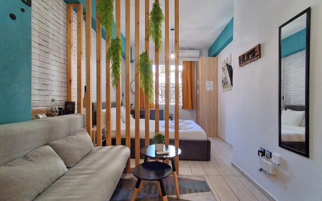 Stylish studio in Thissio near Acropolis