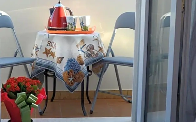 B&B LaMarina