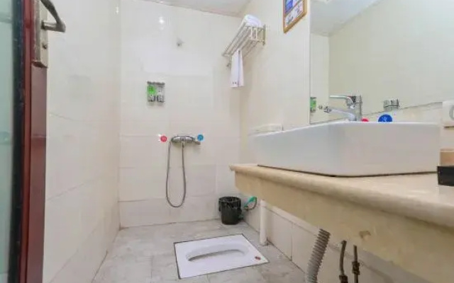 Dazhu Hongcheng E-sports Hotel