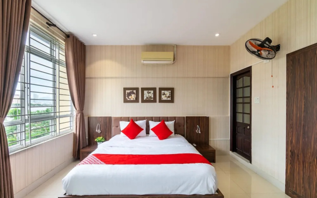 Oasis Riverside Hotel Da Nang by OYO
