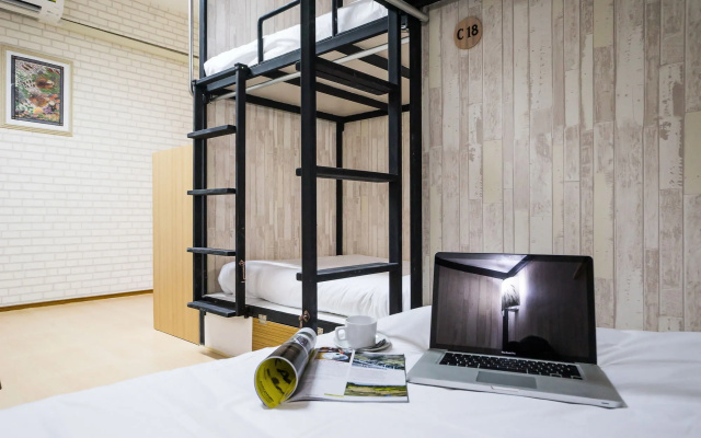 Hostel At Thonglor