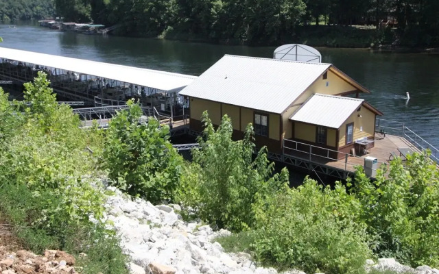 Tuscany On Taneycomo 2 Bedroom Condo by RedAwning