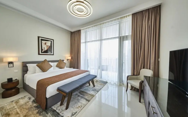 Fantastay Blvd Crescent