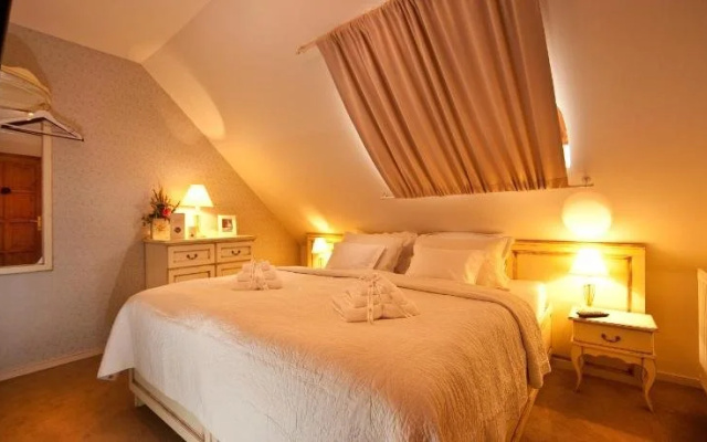 Rókusfalvy Borhotel