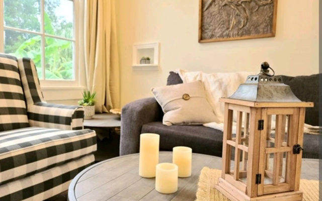 Renovated Urban Condos in Mid City