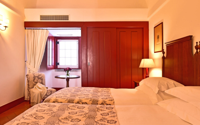 Pousada Convento de Beja - Historic Hotel