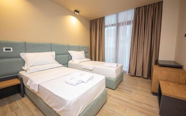 Aldis Hotel