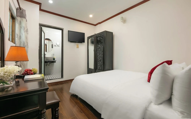 Silk Castle Hotel & Spa