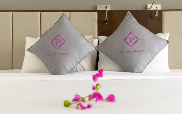 Cat Ba Paradise Hotel - Sky Bar & Massage