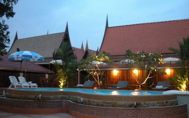 Reunrimnam Resort & Restaurant