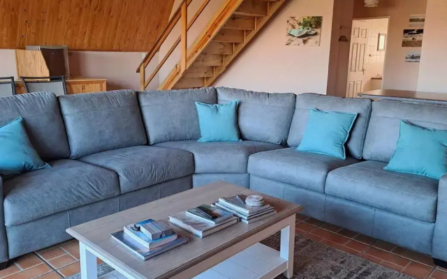 Surf Cabana, a Charming 3 Bedroom Holiday Home
