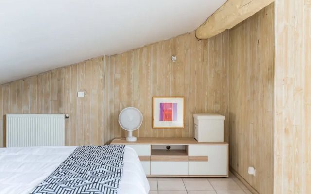 Lovely Attic Studio in Capucins