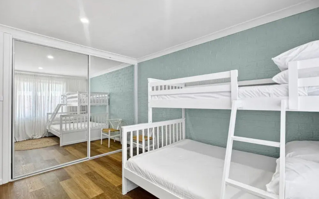 Spacious 2-bed Townhouse With BBQ