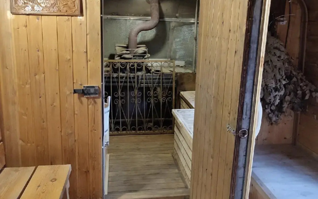 Глэмпинг Hippy Hotel (Хиппи)