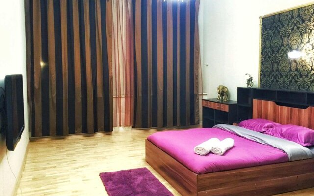 Апартаменты Apartments near Palace Square Санкт-Петербург комната для гостей