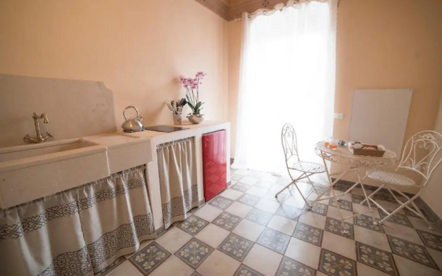 Aria di Vico Aparthotel