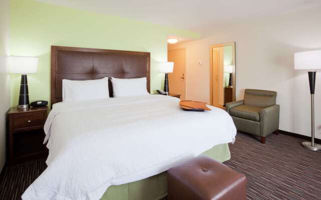 Hampton Inn & Suites Minneapolis West/ Minnetonka