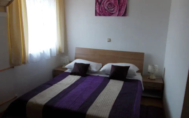 Estate Pavlić