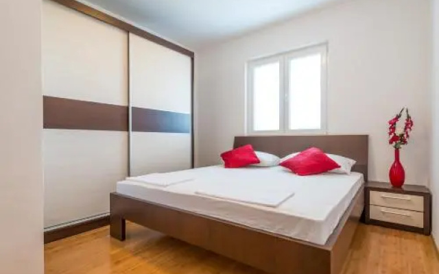 Apartment Blue Horizon