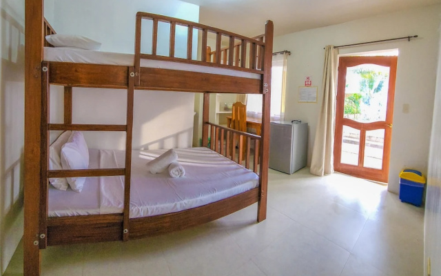 Crystal Shore Beach Resort powered by Cocotel