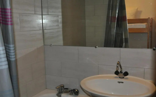 Appartement Les Deux Alpes, 1 pièce, 4 personnes - FR-1-348-211